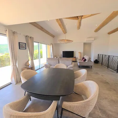 Villa Maison Avec Piscine - Vue - 6 Personnes