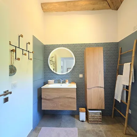 Maison Avec Piscine - Vue - 6 Personnes Villa